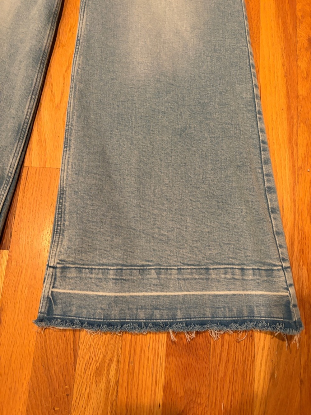 Wrangler Release Hem High Rise Wide Leg Jeans - Picture 4 of 8